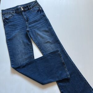 Jordache Flare Blue Jeans with adjustable waist. Girls size 18